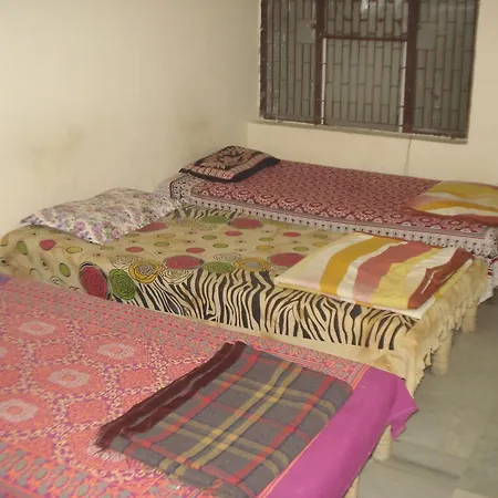 Indu Dormitory And Guest House